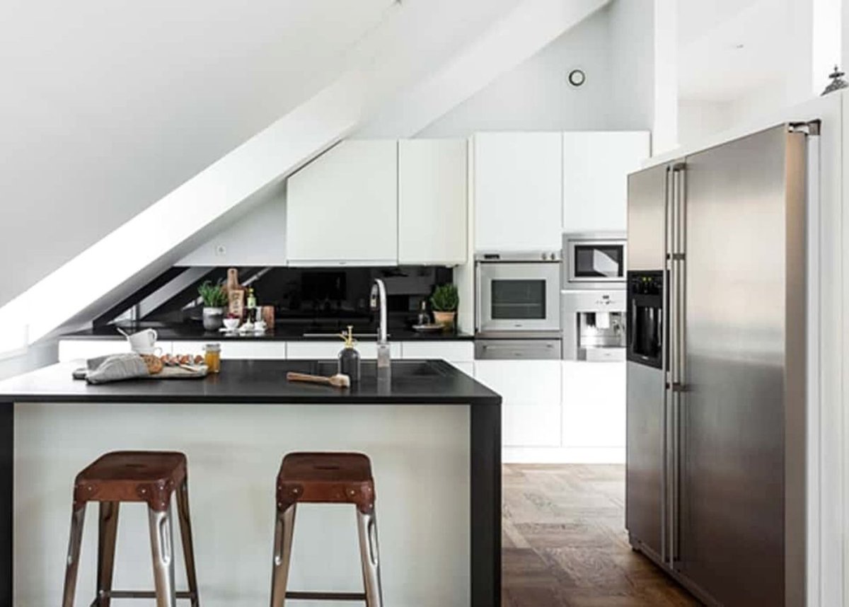 Мансарда кирпич