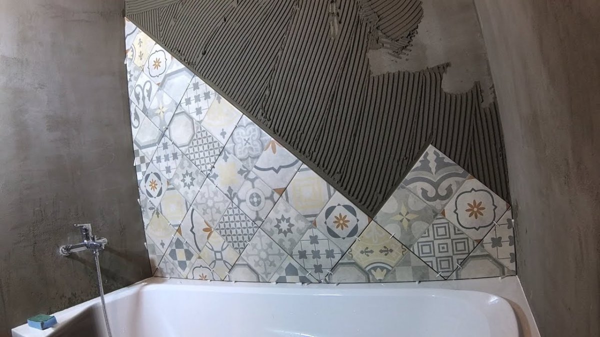 Плитка по диагонали со смещением