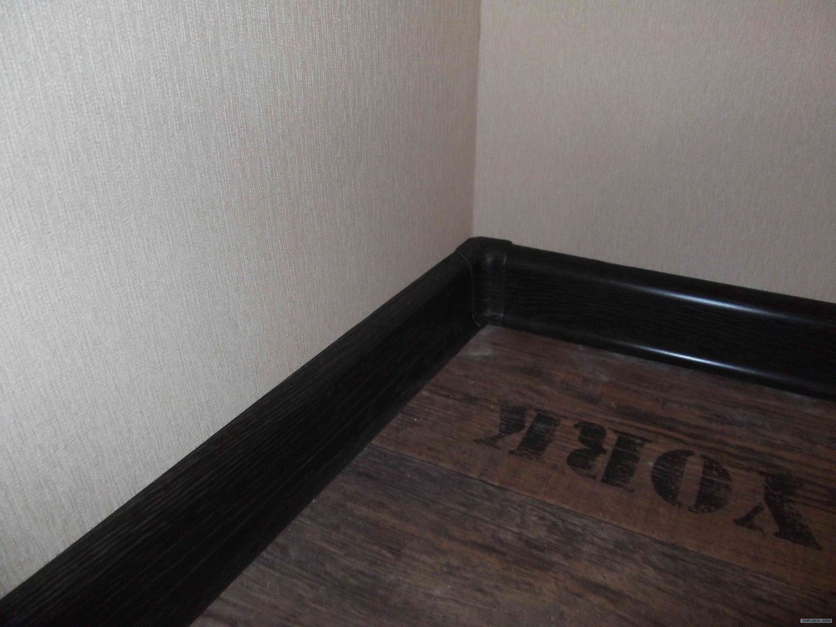 Плинтус и наличникличник