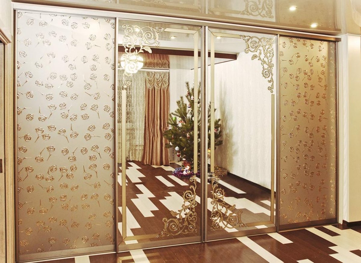 Двери купе зеркало бронза пескоструй