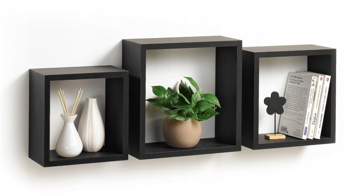 Разноцветные полки на стену со створками