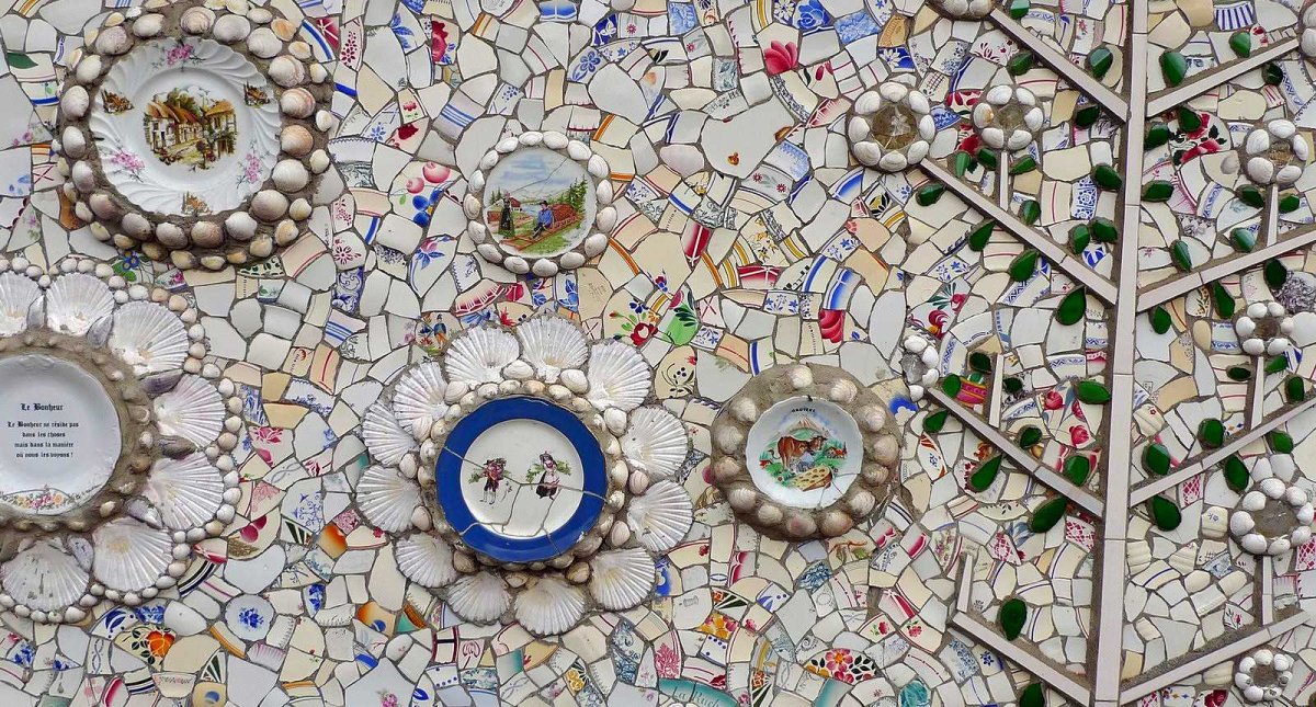 Мозаика из осколков посуды