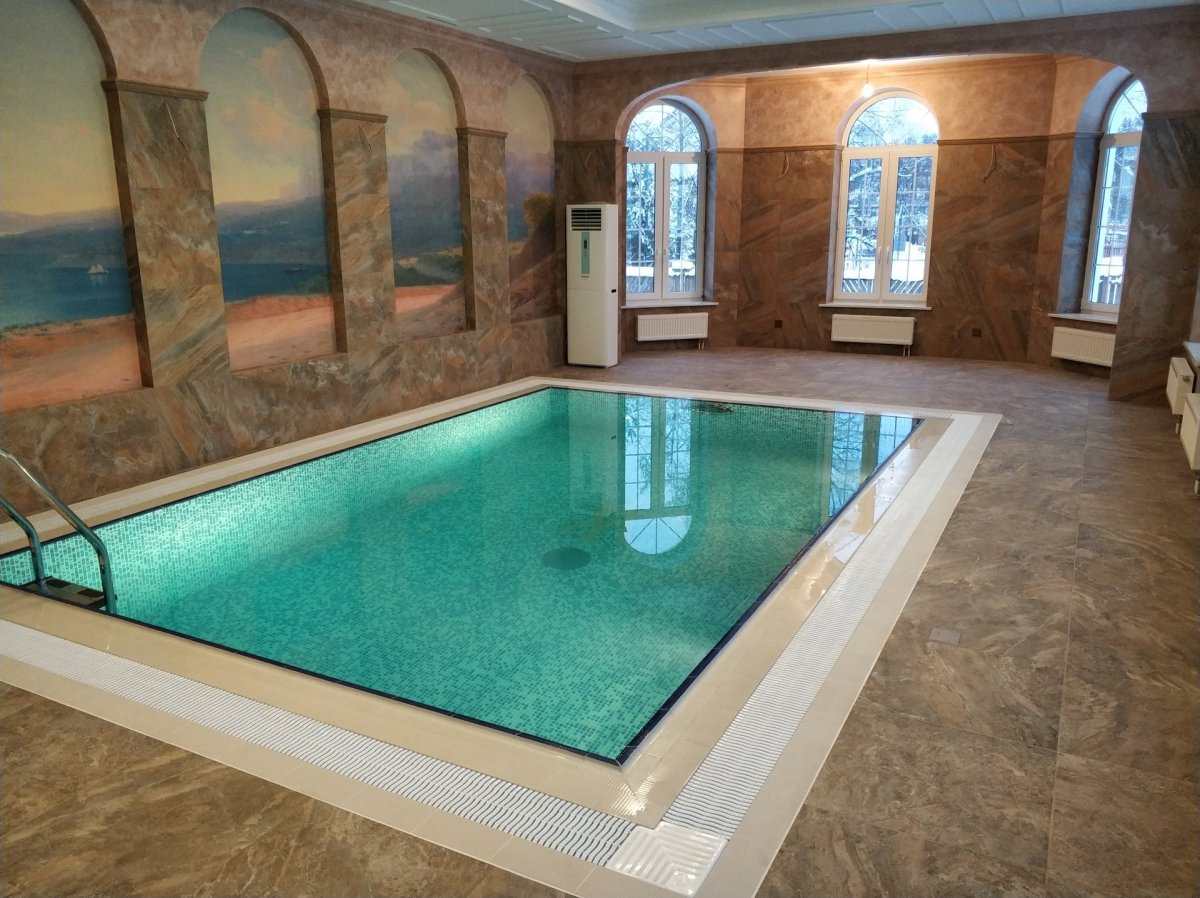 Мрамор внутри бассейна