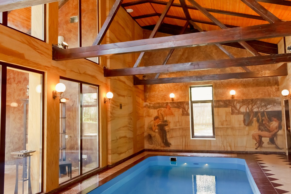 Отделка стен в бассейне