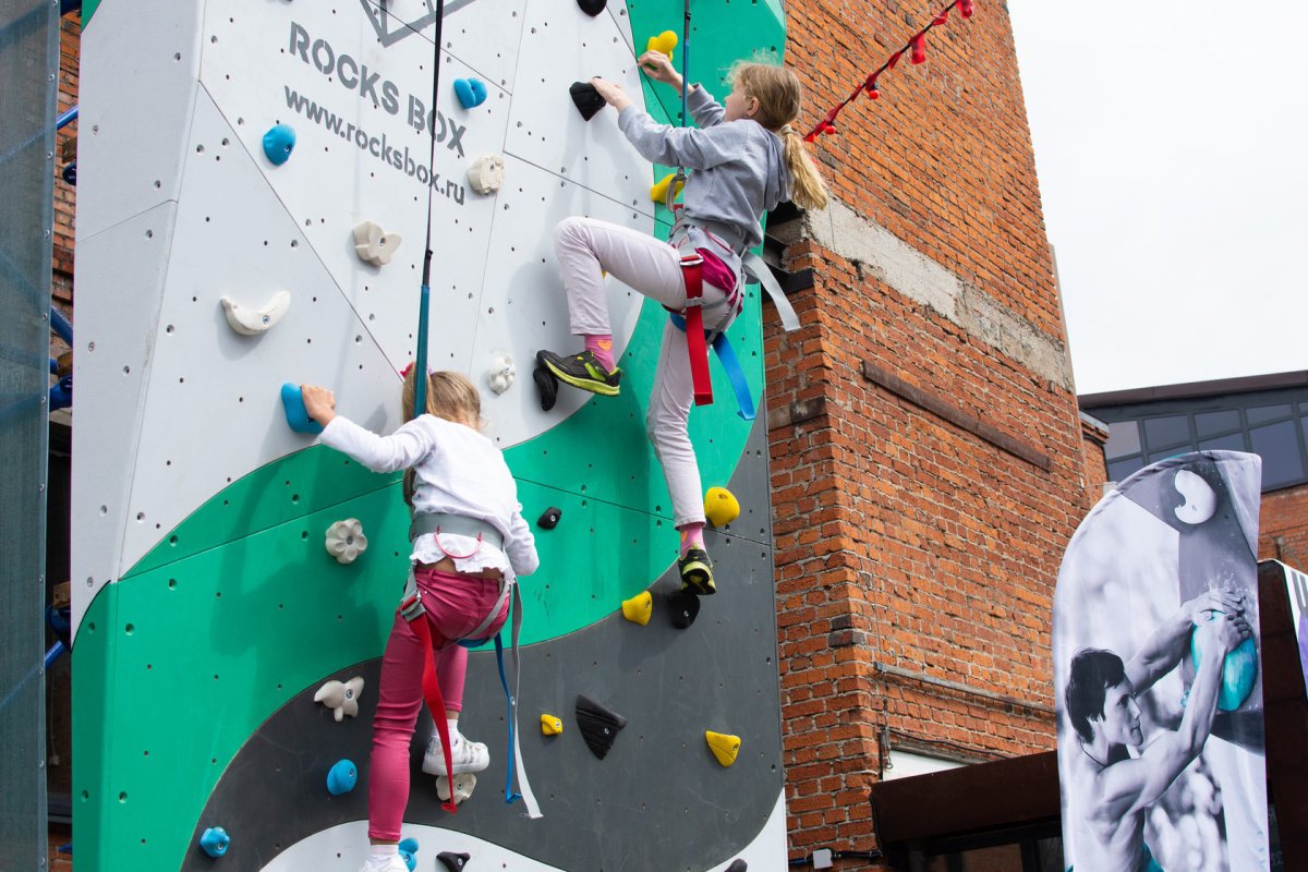 Мобильный скалодром