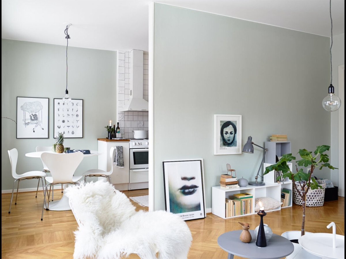 Покраска стен серый