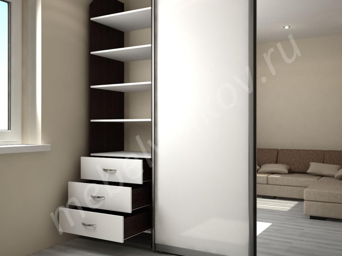 Встроенный шкаф с выдвижными ящиками