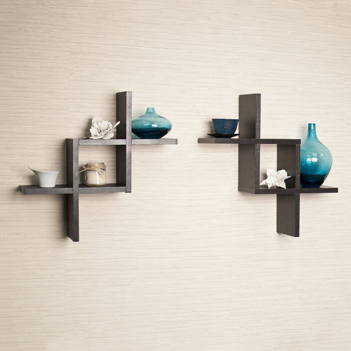 Оригинальная книжная полка