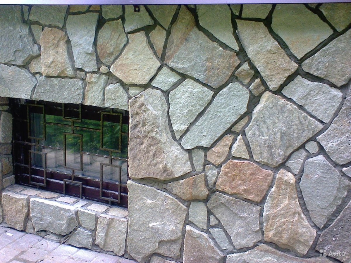 Отделка фасада искусственным камнем