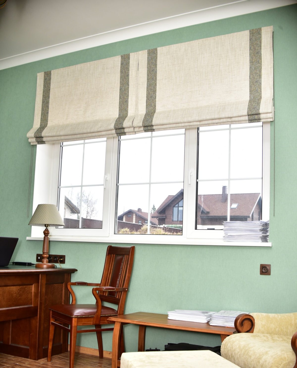 Римские шторы в Холл