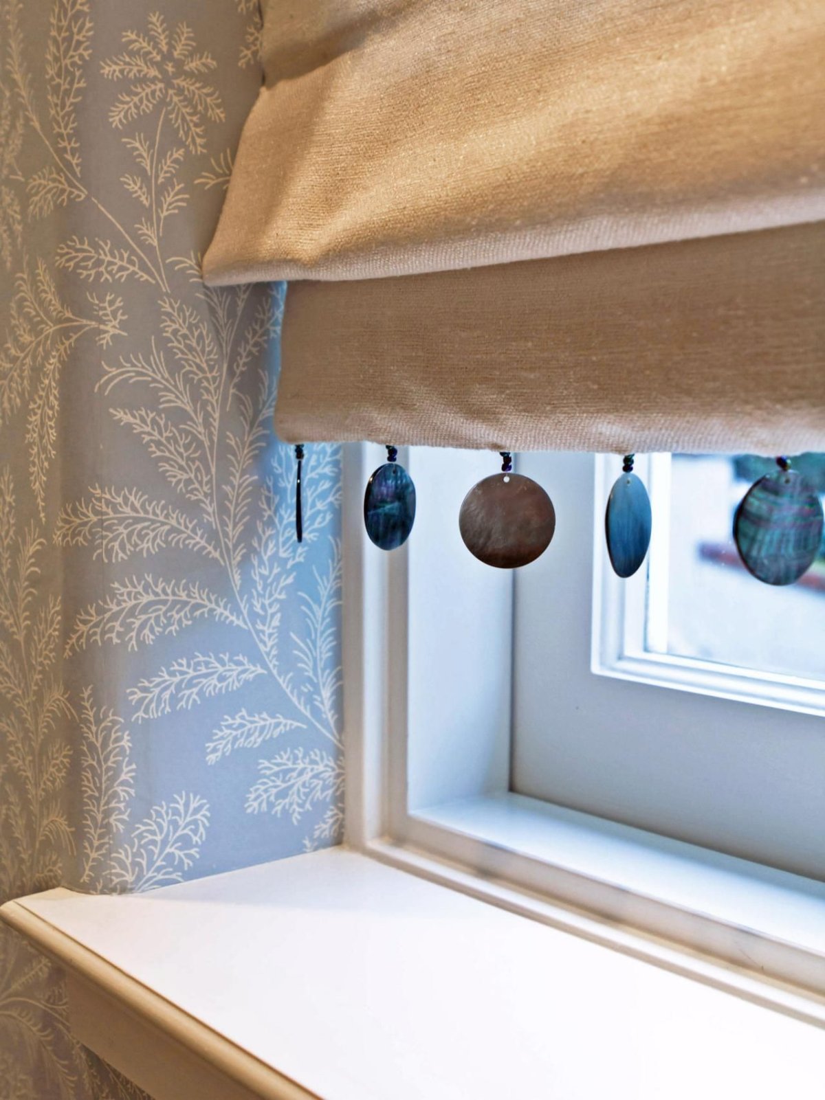 Дизайнерские римские шторы