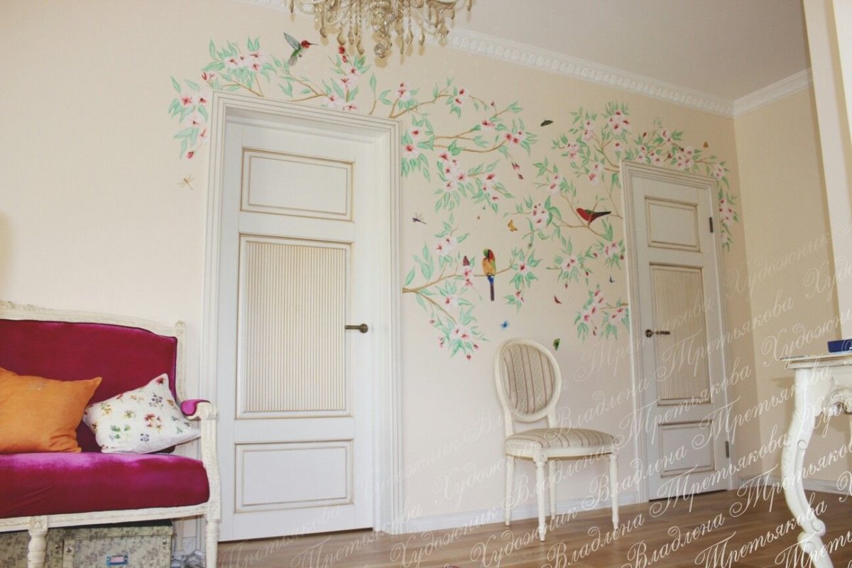 Стена в комнате Третьякова