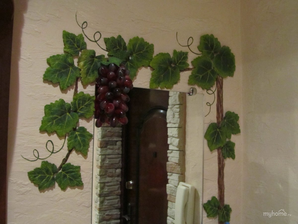 Искусственный виноградник на стену в квартире