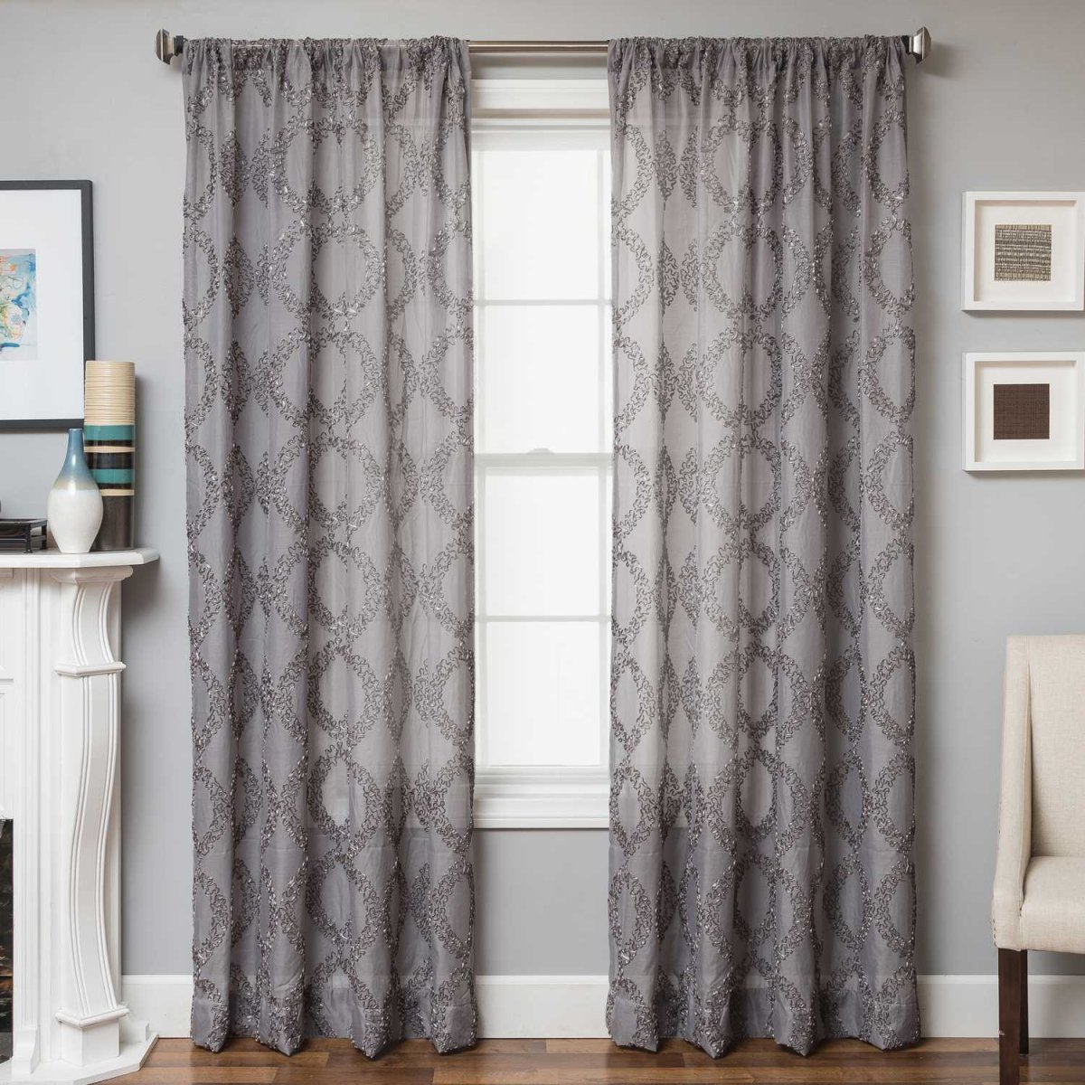 Curtains серебристые волосы