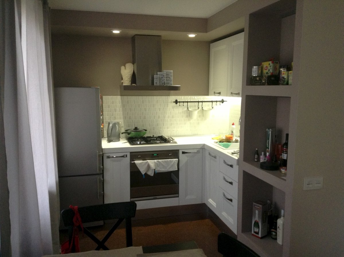 Кухонная кладовка в частном доме