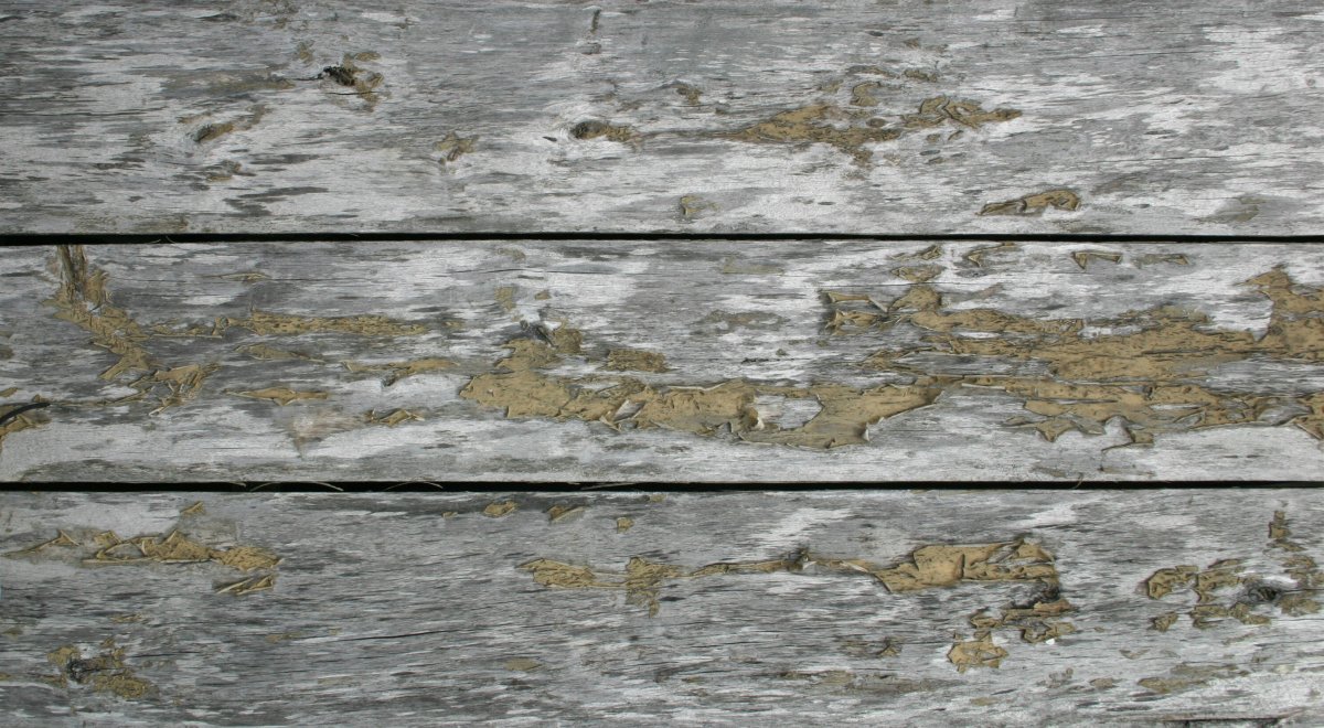 Фактура старой деревянной балки