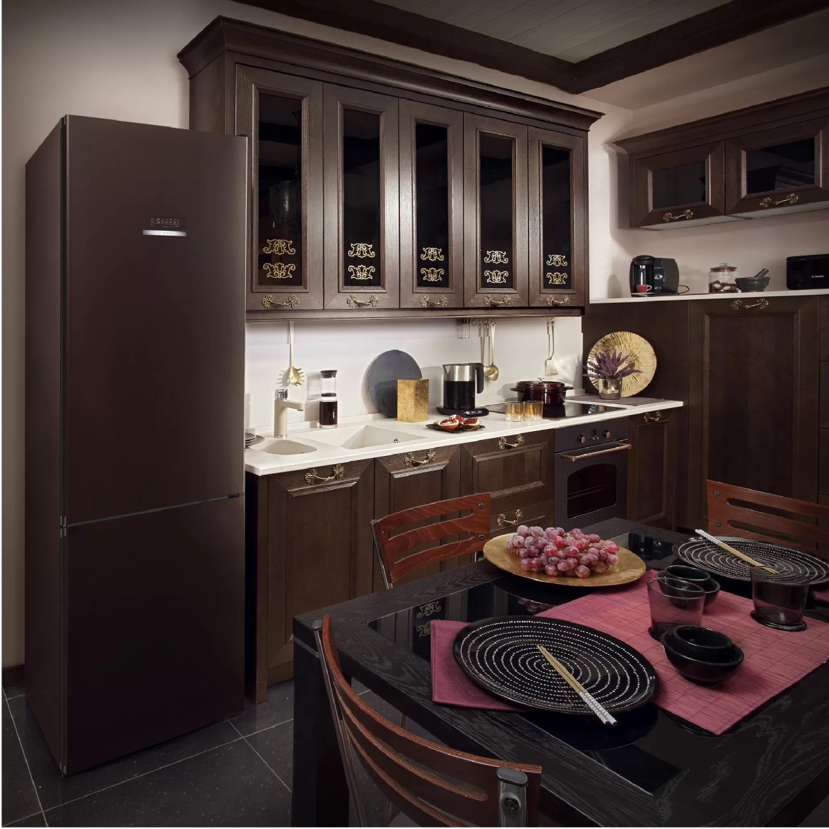 Желтый холодильник Smeg