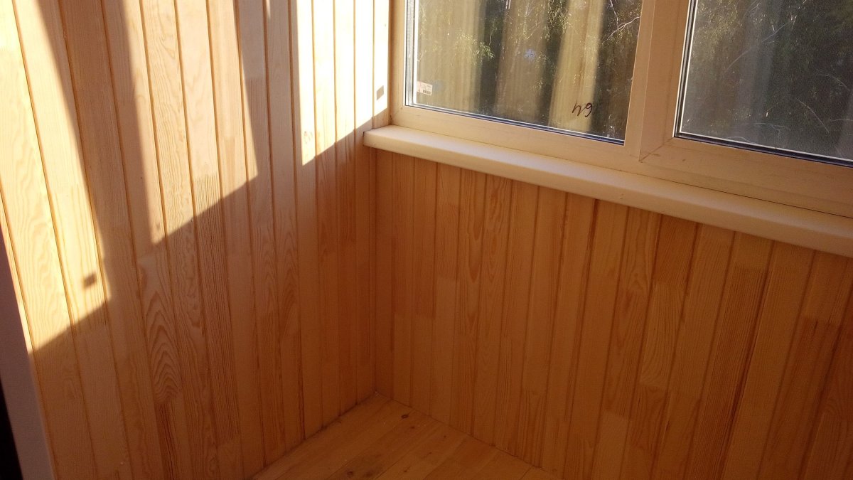 Деревянные откосы и наличники