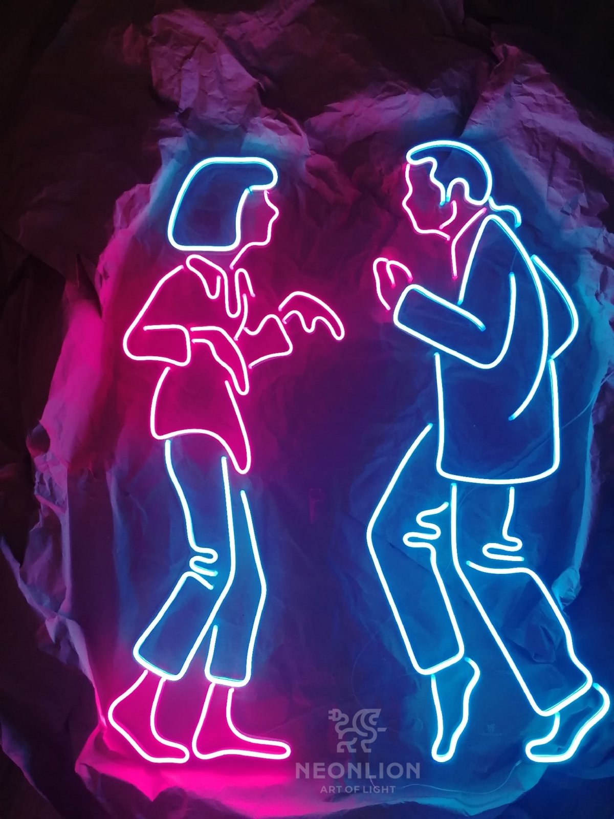 Неоновые надписи