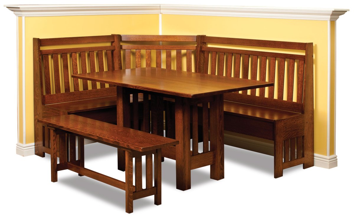 Стол деревянный