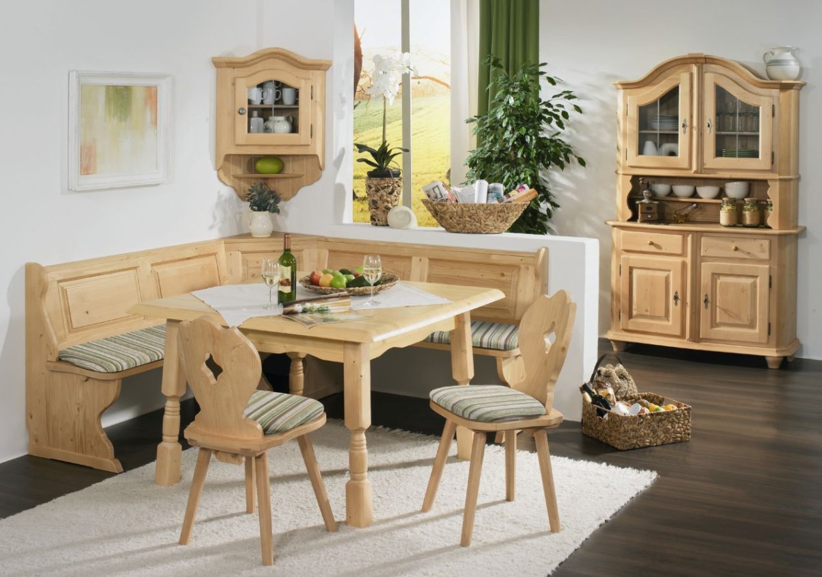 Кухонный уголок в интерьере