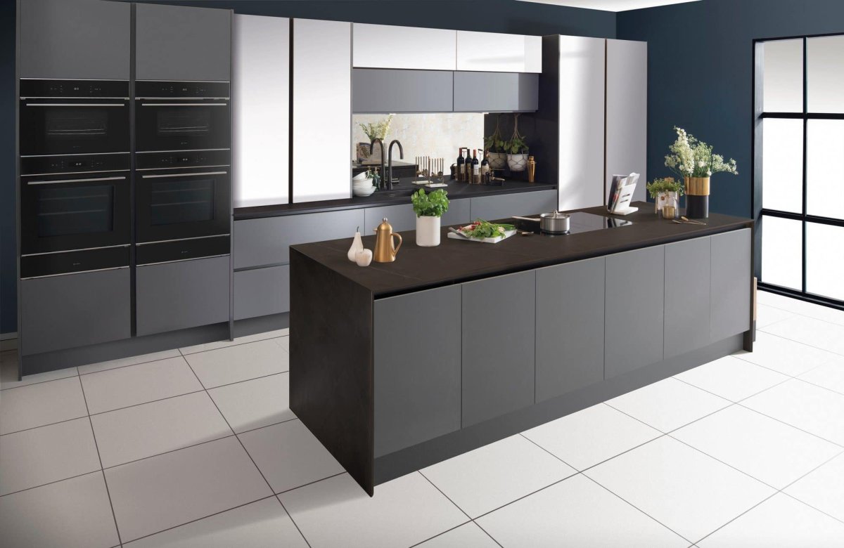 Современный кухонный гарнитур