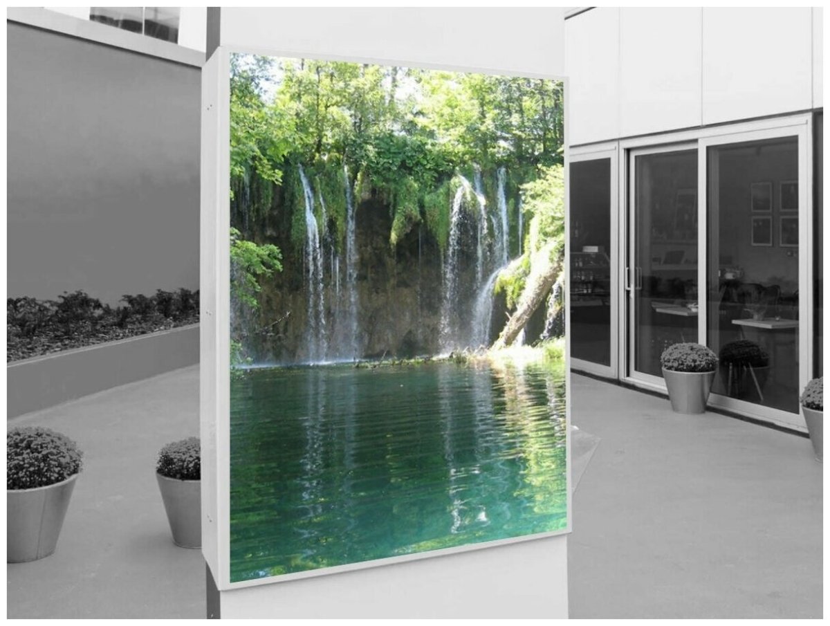 Водопад по стеклу на кухне в интерьере