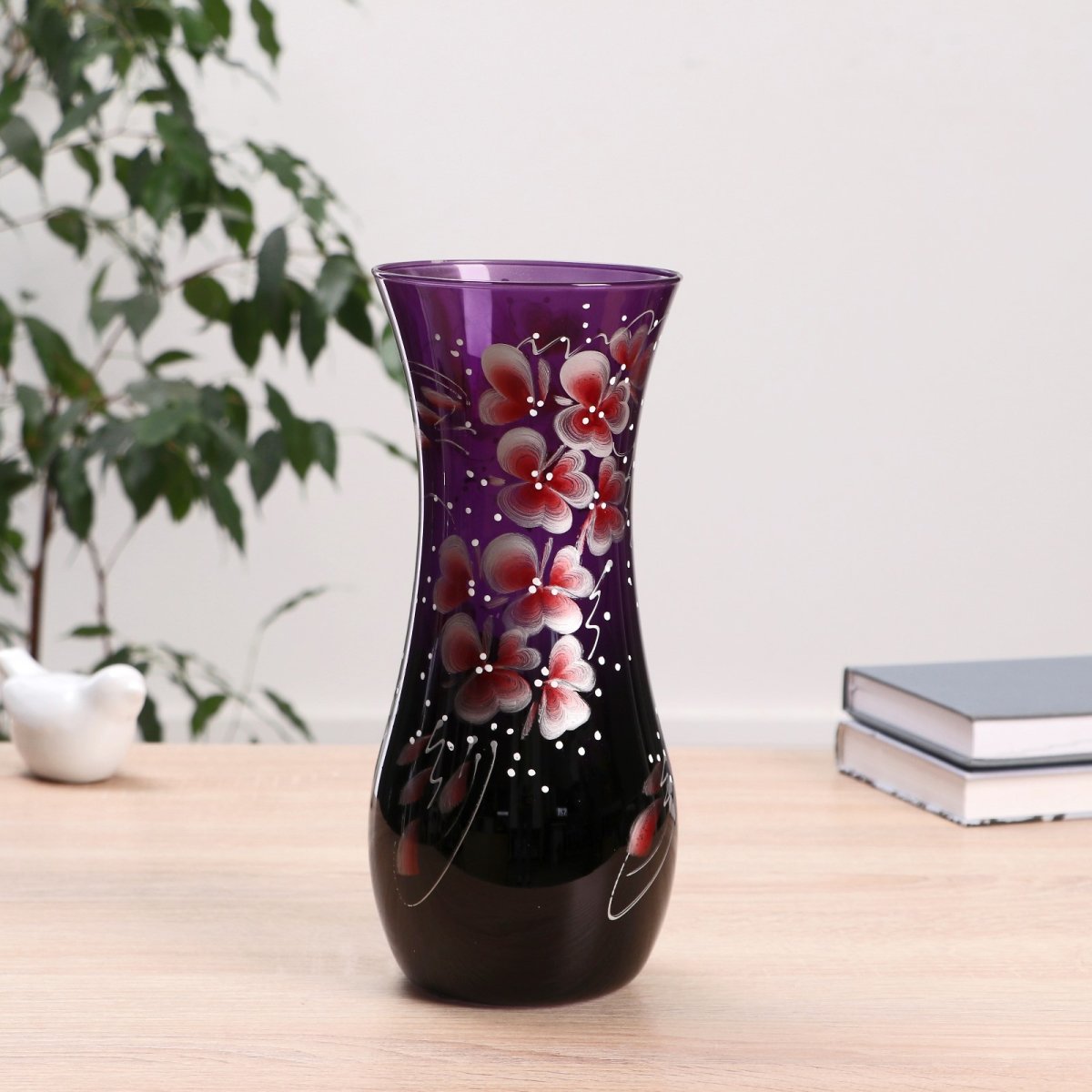 Цветы в напольную вазу для интерьера