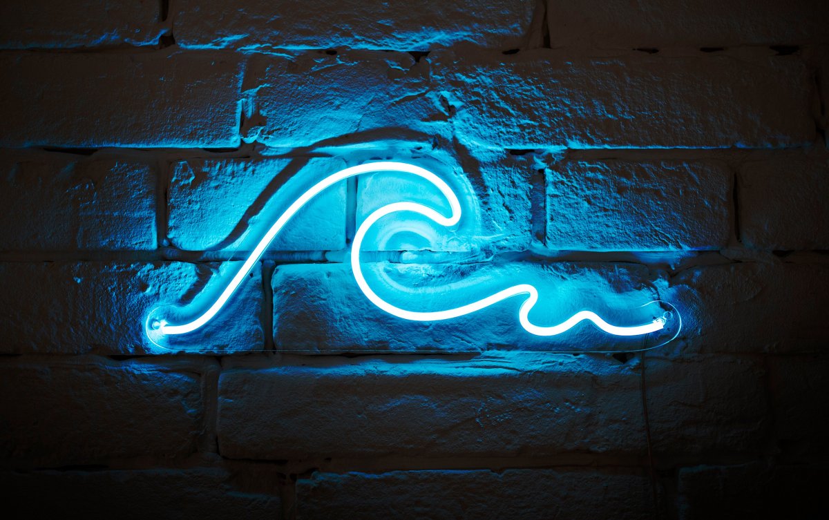 Неоновая вывеска лампочка