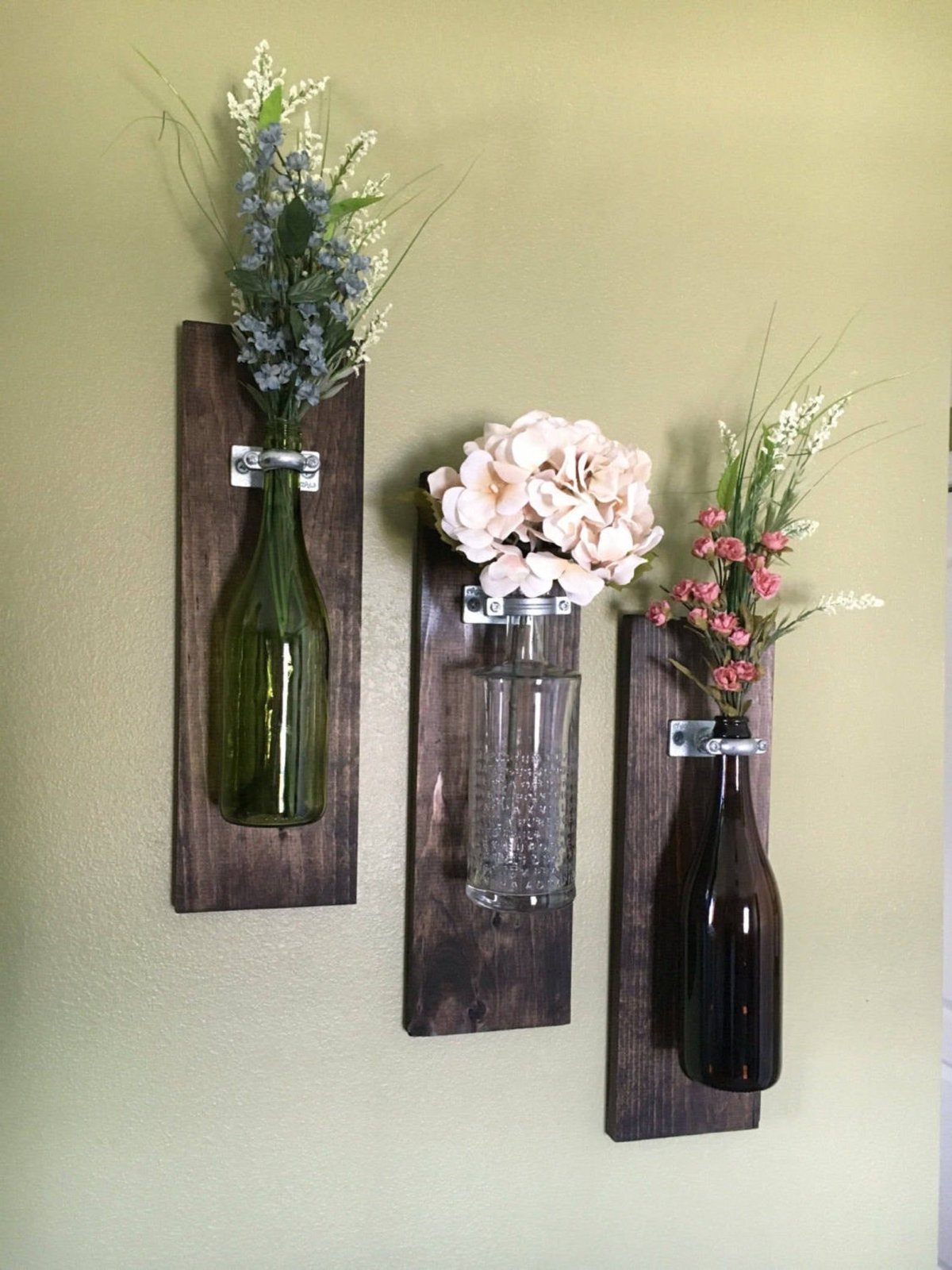 Бутылки в интерьере