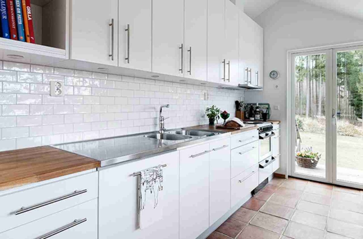 Фартук для белой кухни