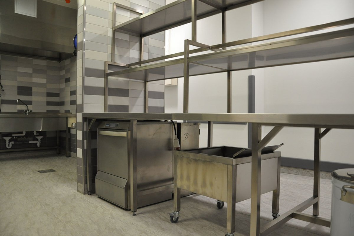 Нейтральное оборудование для цехов