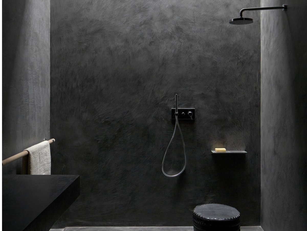 Кухня гостиная в темных тонах