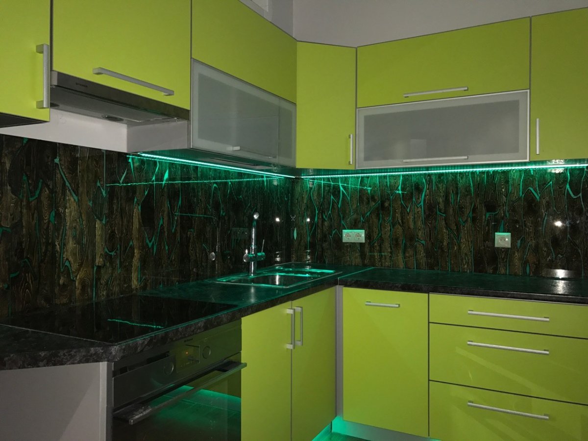 Фартук из эпоксидной смолы