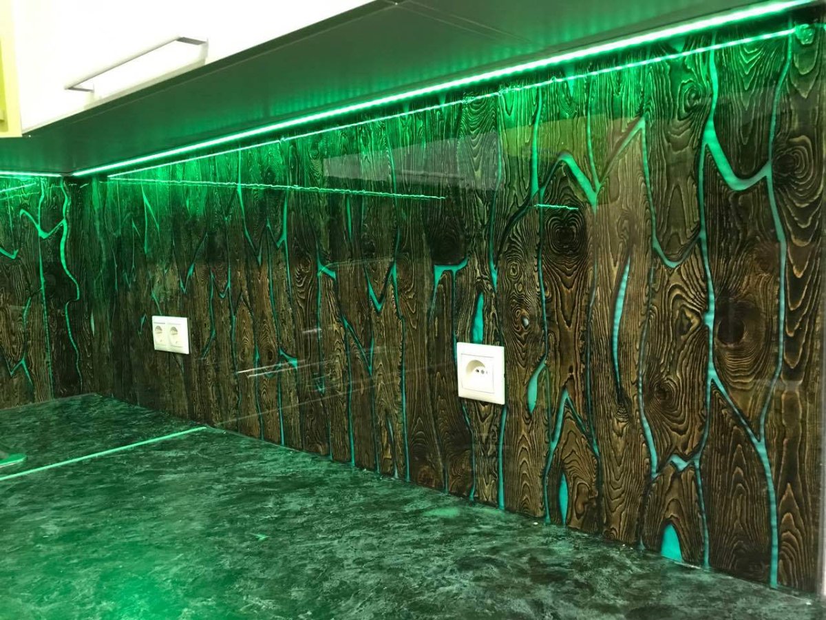 Фартук для кухни из эпоксидной смолы