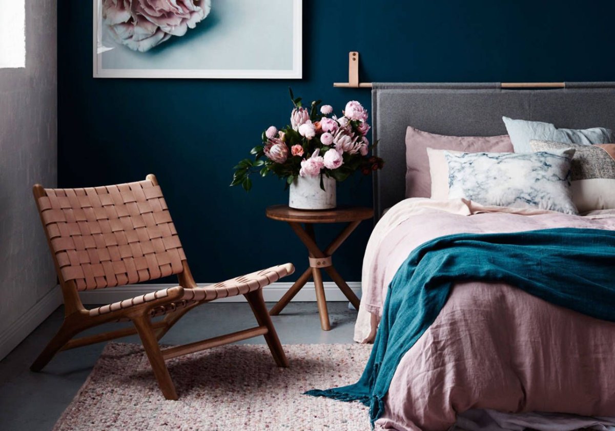 Пыльно зеленый цвет в интерьере