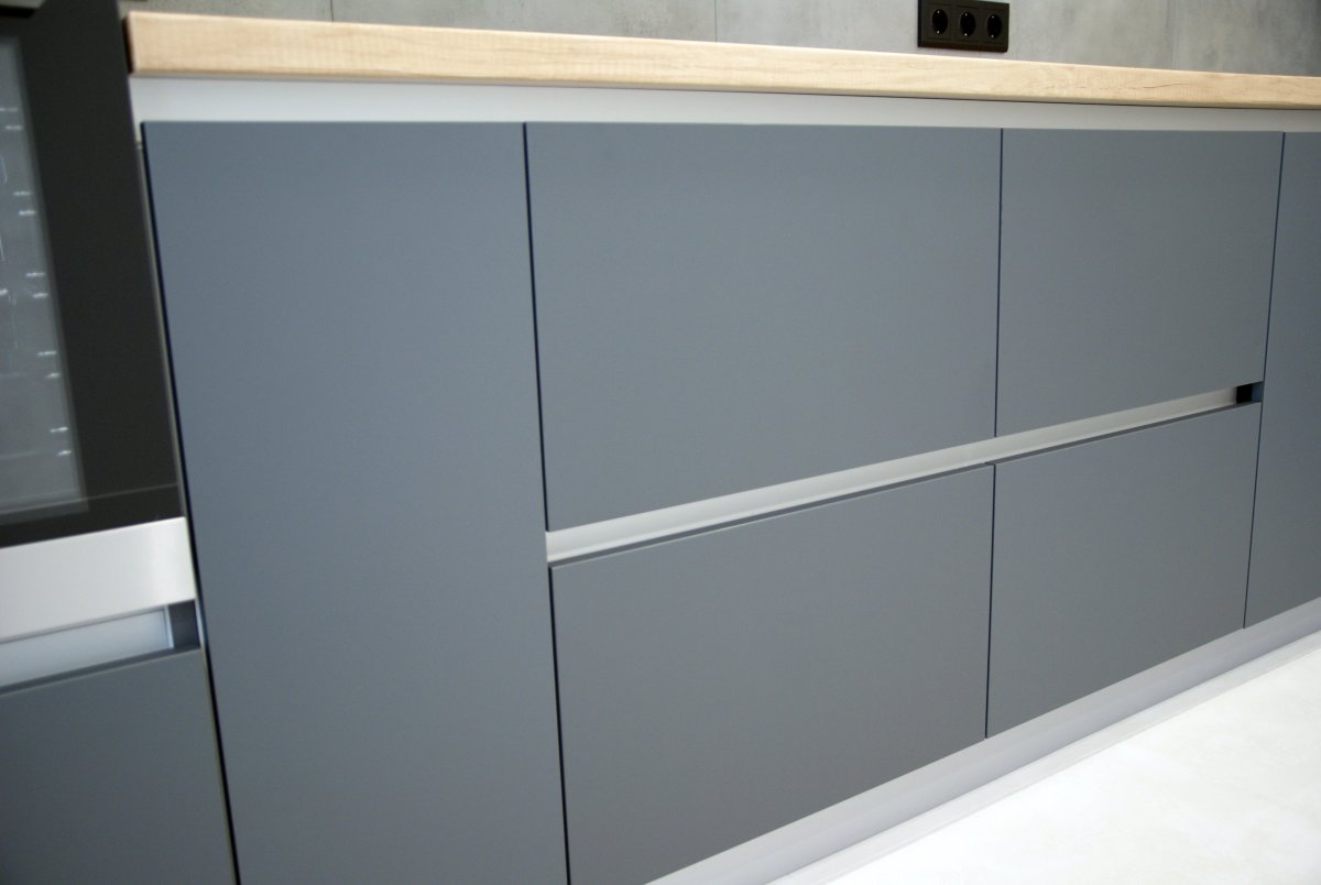 Феникс фасады кухня Fenix NTM 0721 Blu Delft