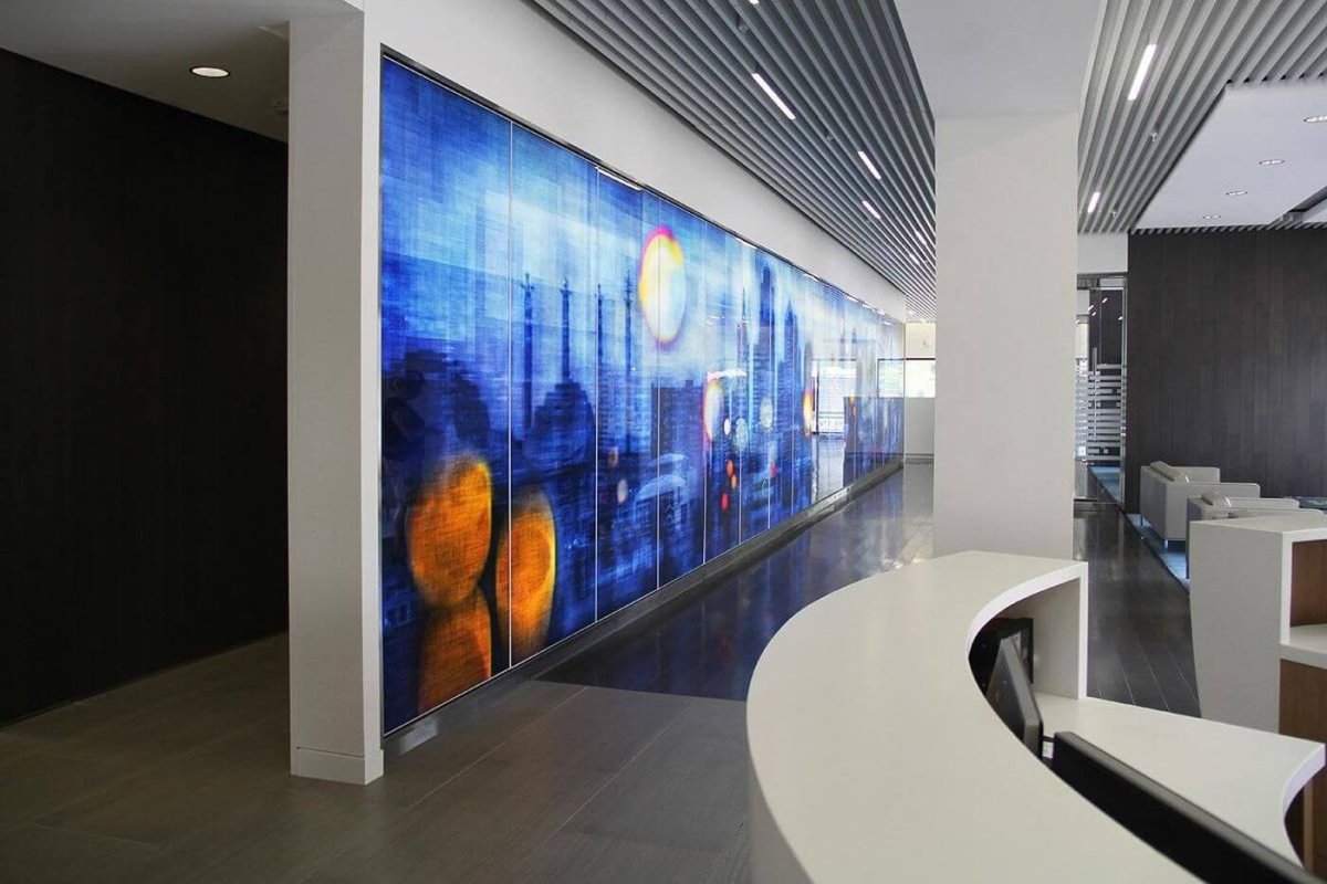 Стеклянное панно для офиса
