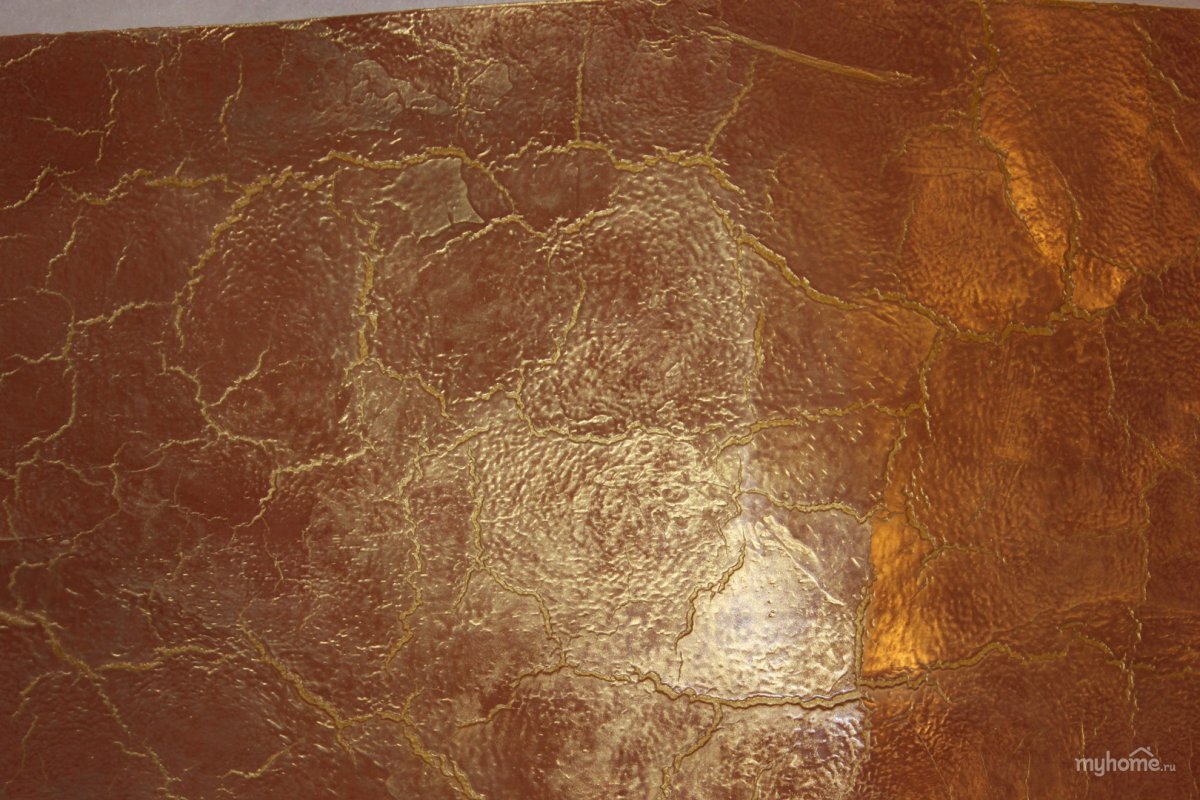 Черная штукатурка с золотом