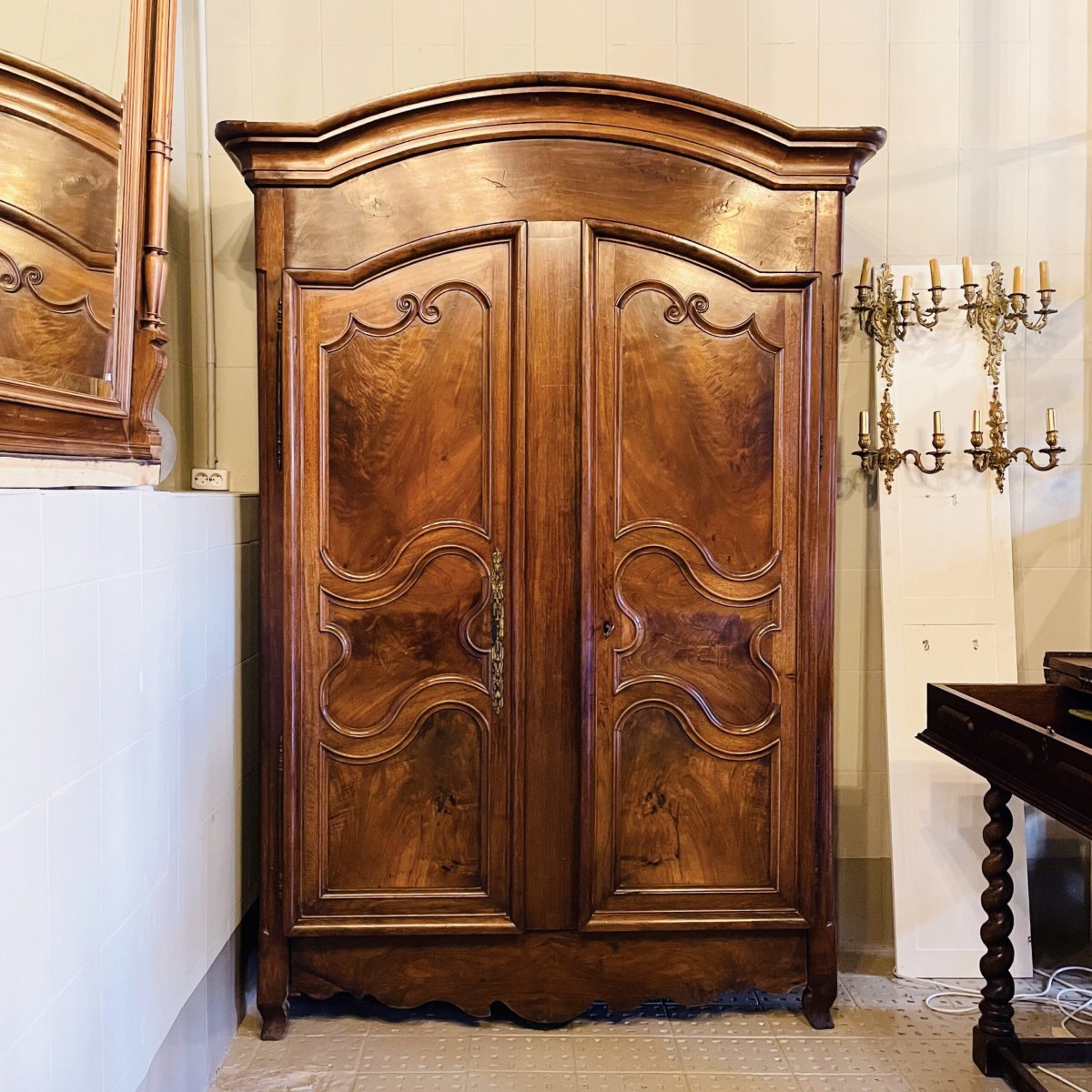 Ар-нуво стиль буфет 1899