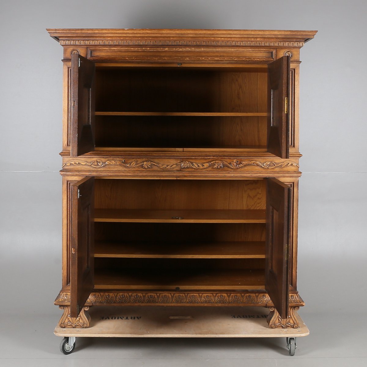 Виниловый проигрыватель стиль лофт