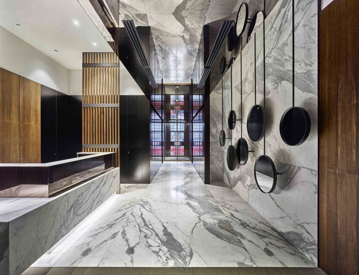 Лестницы в общественных зданиях