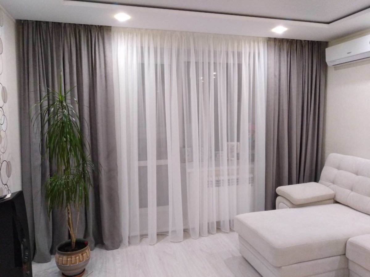 Серые занавески