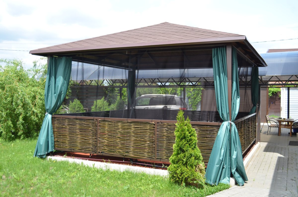 Брезентовые шторы для беседки уличные