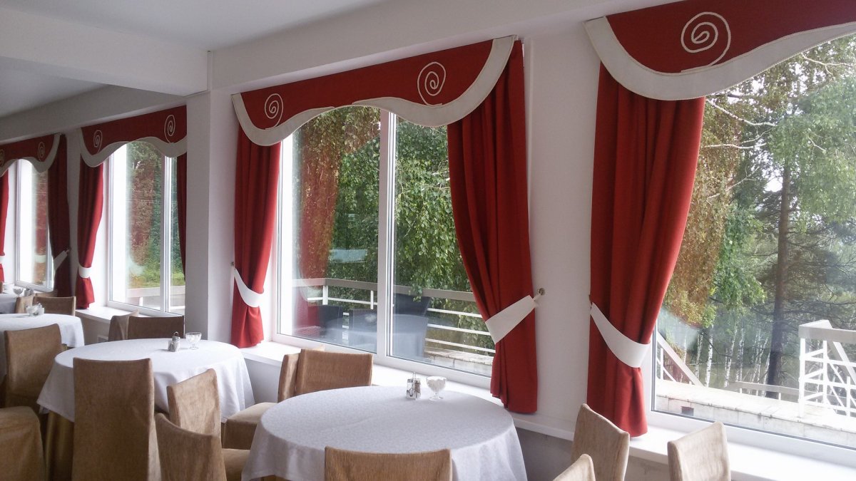 Шторы в ресторане