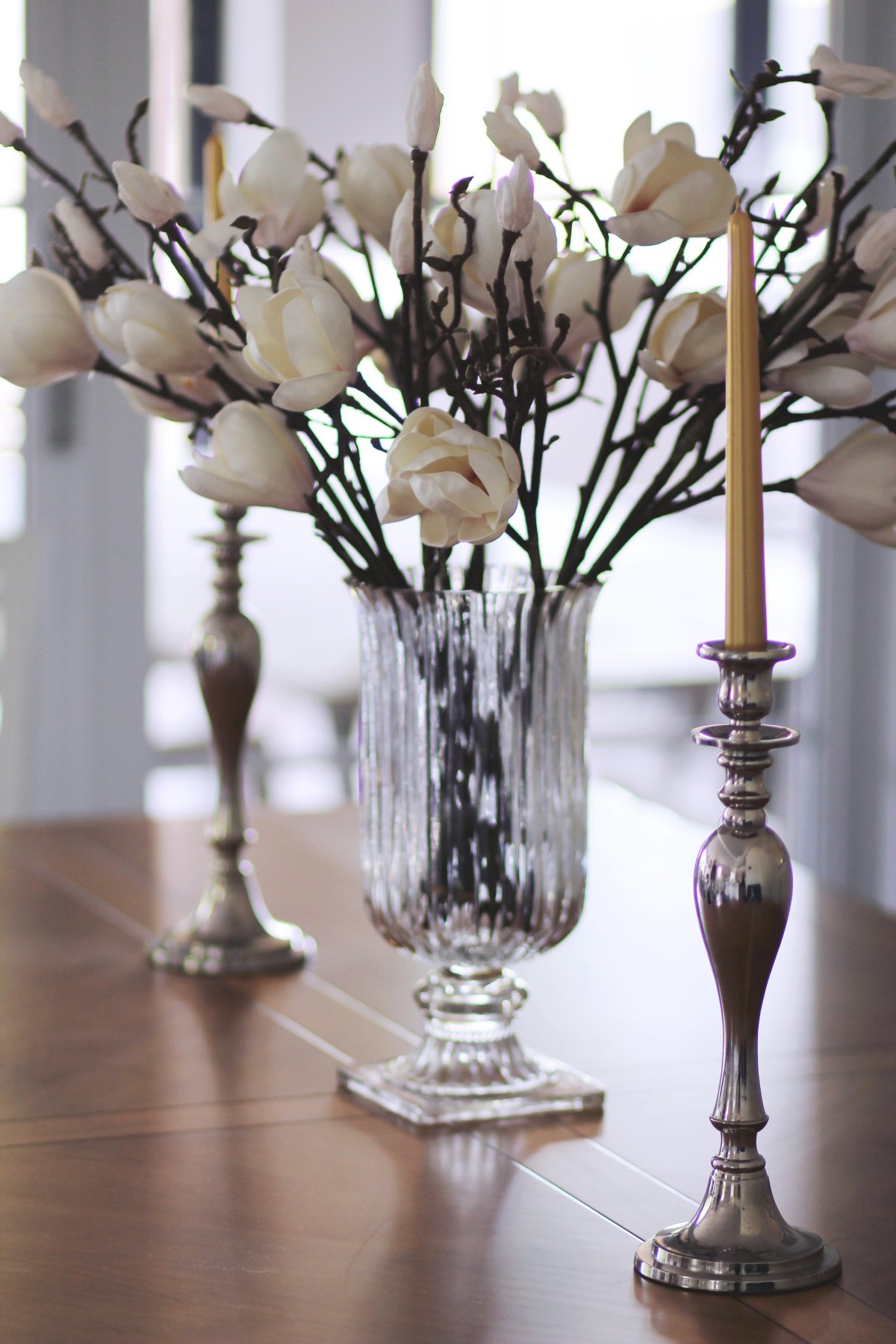 Цветы в вазе