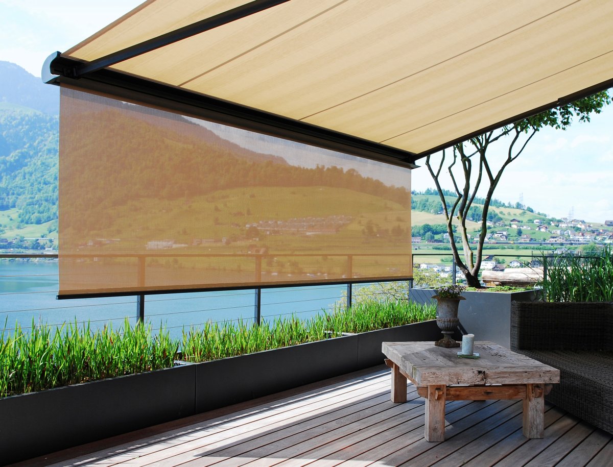 Рулонные шторы на веранду