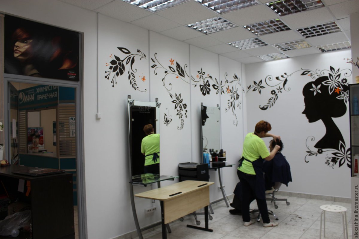 Роспись стен в кабинете