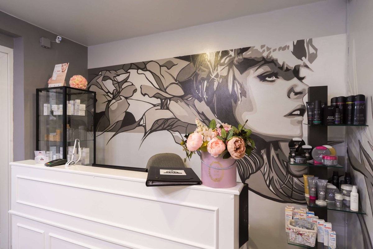 Роспись стен в парикмахерской