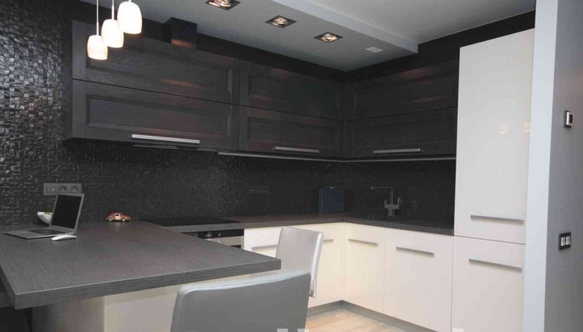 Матовый серый стеклянный фартук